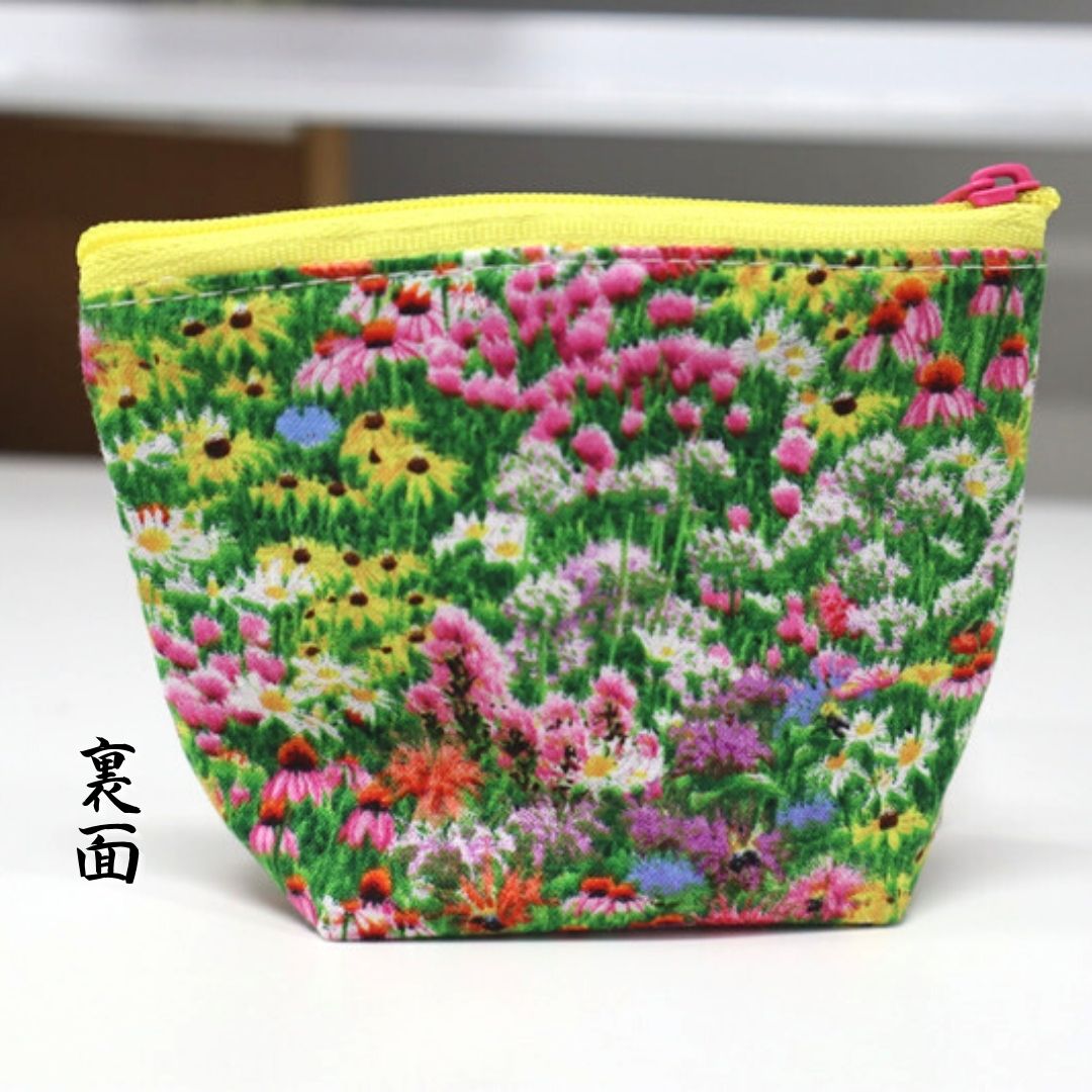 【手描きポーチ】ポーチ size小 usaコットン